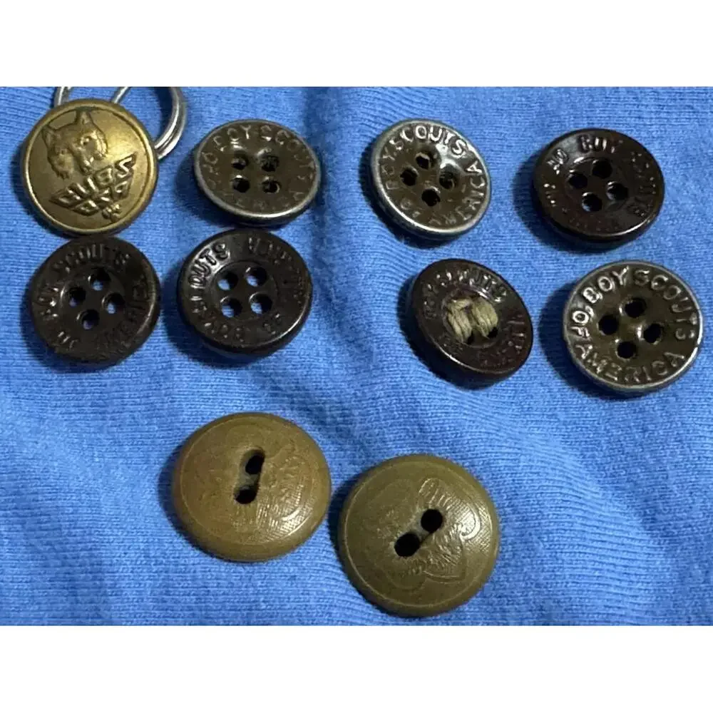 Lot of 7 Vintage Boy Scout Uniform Metal Buttons + 1 Cub & 2 Girl Scout